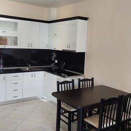 Sweetview 2-Bedroom Apartment With 3 Balcony Seaview Vlore Exterior photo